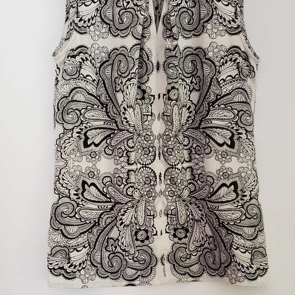 The Limited Chic Patterned Sleeveless Top - image 2